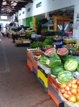 Le marché d'Angra
